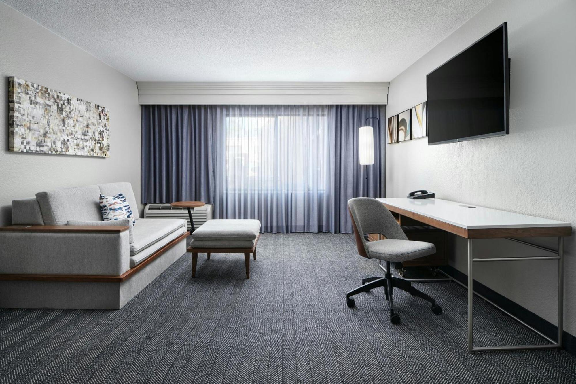 Courtyard Baton Rouge South Hotel Luaran gambar